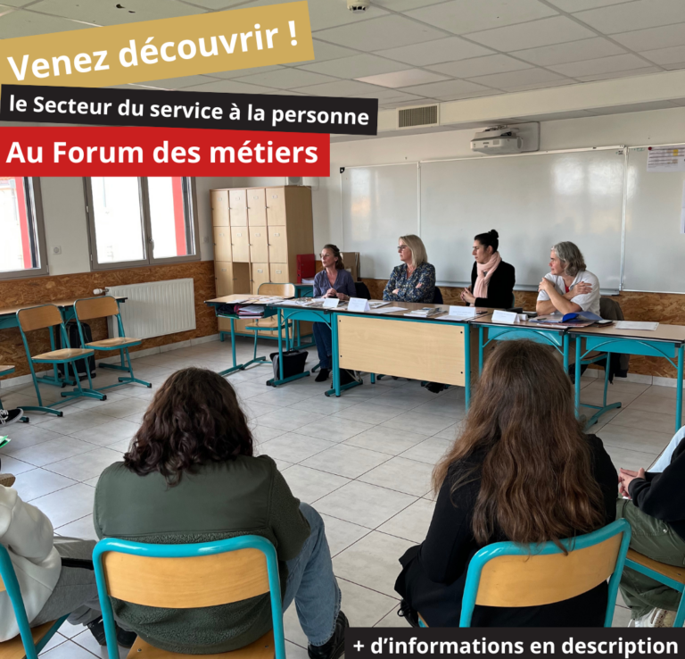 élèves et professionnel qui échange lors d'un forum des métiers dans le sercteur du service aux personnes, de la santé et du sociale.